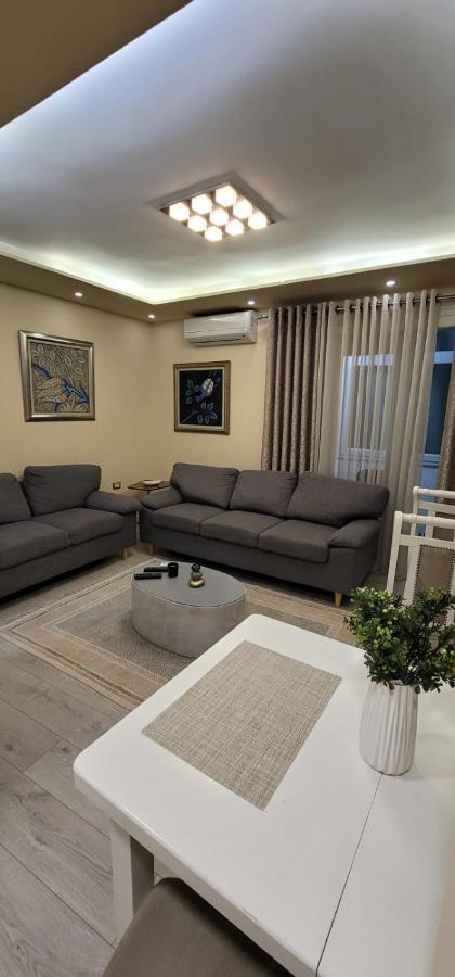 טיראנה New Bazar Luxury Apartment מראה חיצוני תמונה